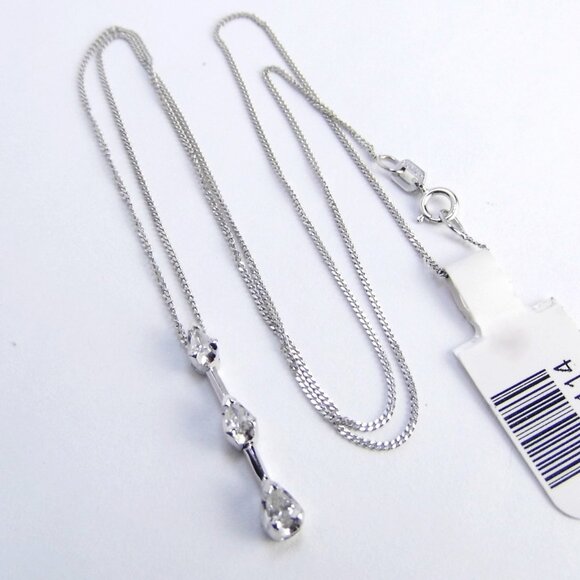 0.23ctw Diamond 10K Gold Infinity Teardrop 3 stone Chain Necklace - Picture 6 of 8